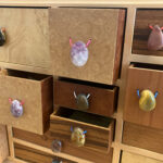 Coffret à bijoux ébénisterie d'art avec pierres précieuses. ©Atelier Aimanuel.Art